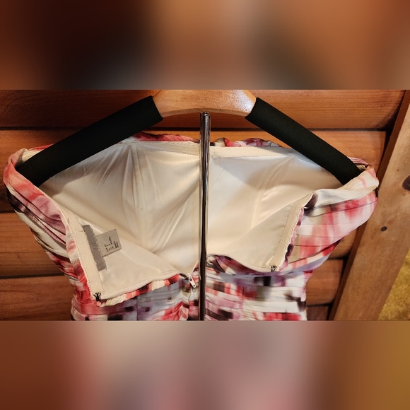 HM Strapless Dress - Picture 3 of 9